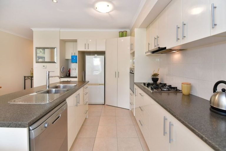 Photo of property in 44 Trimaran Drive, Gulf Harbour, Whangaparaoa, 0930