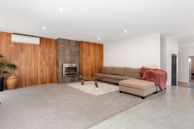 Photo of property in 125b Oceanbeach Road, Mount Maunganui, 3116