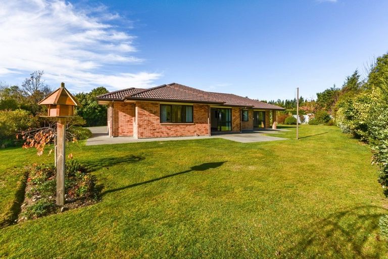 Photo of property in 2371 Homebush Road, Coalgate, 7673