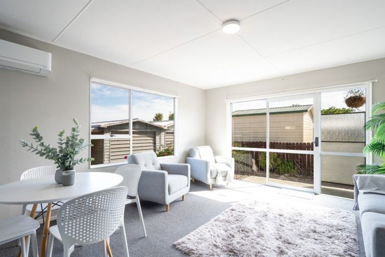 Photo of property in 2/27 Cautley Street, Richmond, 7020