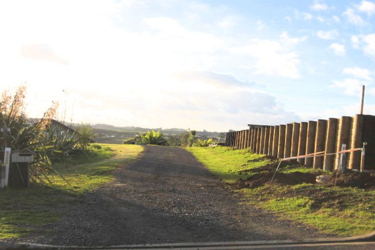 Photo of property in 14 Rarere Terrace, Kerikeri, 0230