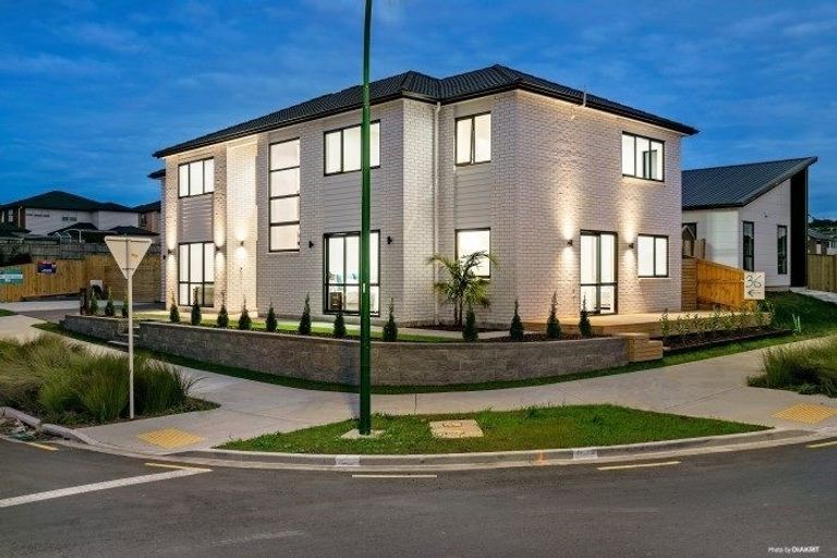 Photo of property in 36 Hikuawa Road, Flat Bush, Auckland, 2019