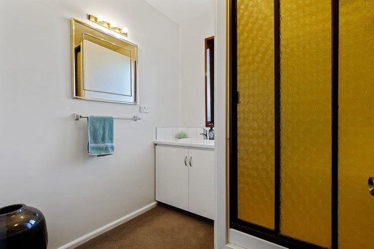 Photo of property in 21 Wadeley Road, Ilam, Christchurch, 8041