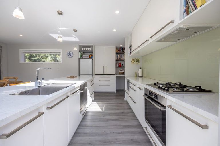 Photo of property in 11 Long Grass Place, Hawea Flat, Wanaka, 9382