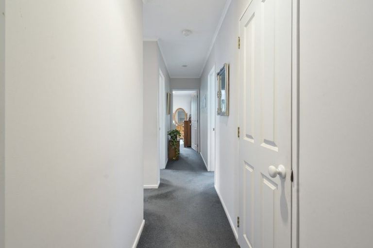 Photo of property in 1960 Parewanui Road, Parewanui, Bulls, 4894