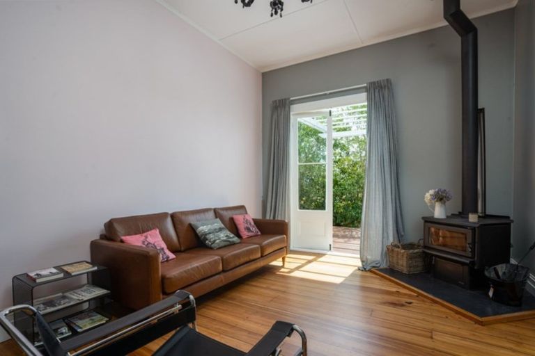 Photo of property in 8 Wards Line, Morison Bush, Greytown, 5794