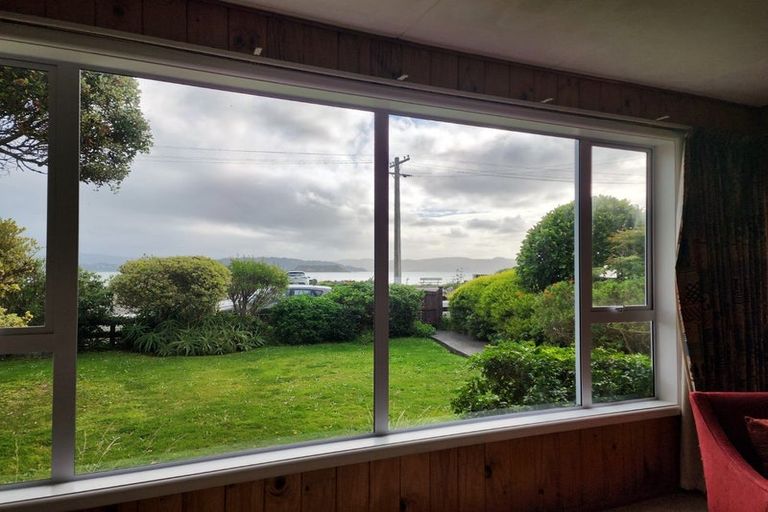 Photo of property in 20 Maire Street, Eastbourne, Lower Hutt, 5013