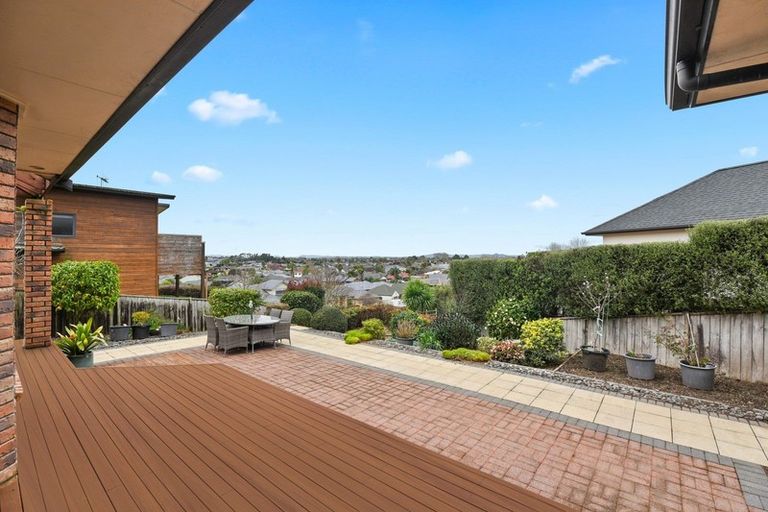 Photo of property in 74 Rototuna Road, Rototuna, Hamilton, 3210