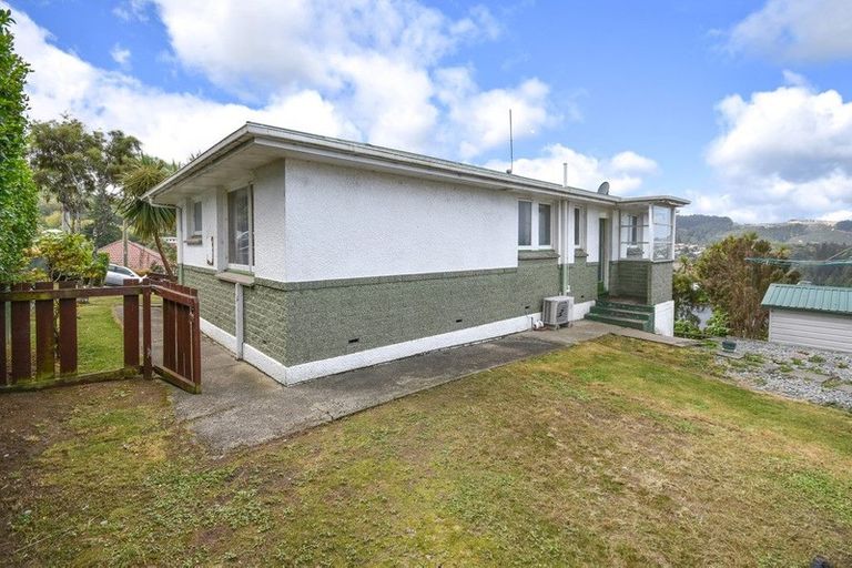 Photo of property in 13 Orbell Street, Dalmore, Dunedin, 9010