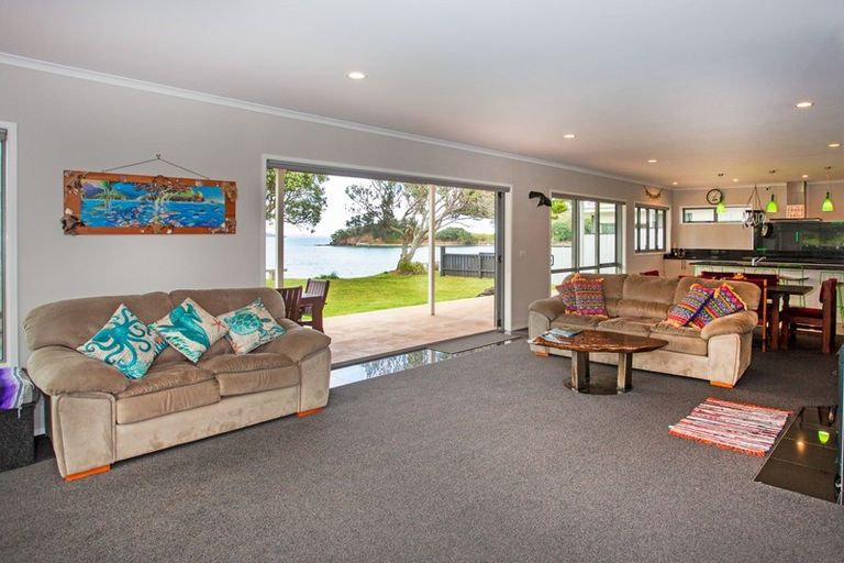 Photo of property in 1 Otautu Wharf Road, Colville, Coromandel, 3584