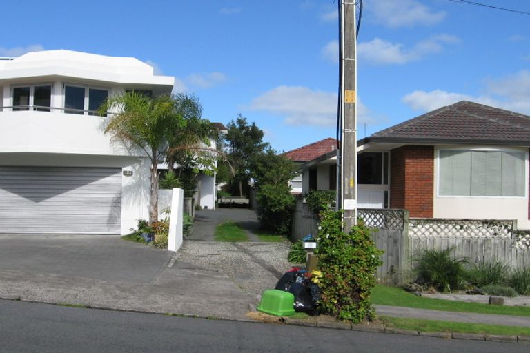 Photo of property in 1/23 Devon Road, Bucklands Beach, Auckland, 2012