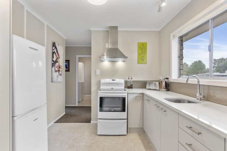 Photo of property in 4/15 O'halloran Road, Howick, Auckland, 2014