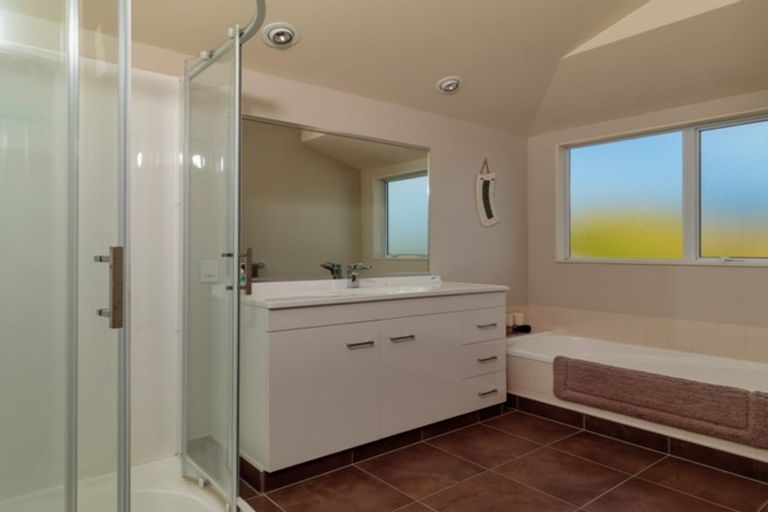 Photo of property in 495 Lawn Road, Clive, Hastings, 4180