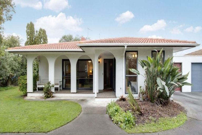 Photo of property in 1/911 Queen Street East, Parkvale, Hastings, 4122