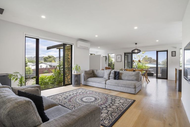 Photo of property in 32 Snell Crescent, Waihi Beach, 3611