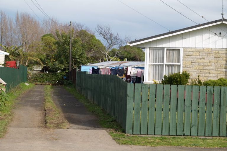 Photo of property in 24 Steven Street, Mangere East, Auckland, 2024