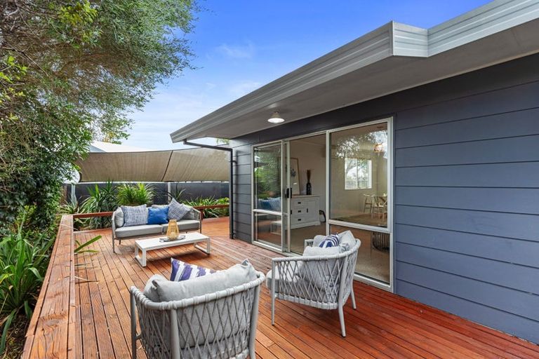 Photo of property in 10c Emerald Place, Papamoa Beach, Papamoa, 3118