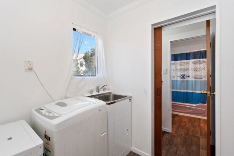 Photo of property in 3/55 Tuhikaramea Road, Dinsdale, Hamilton, 3204