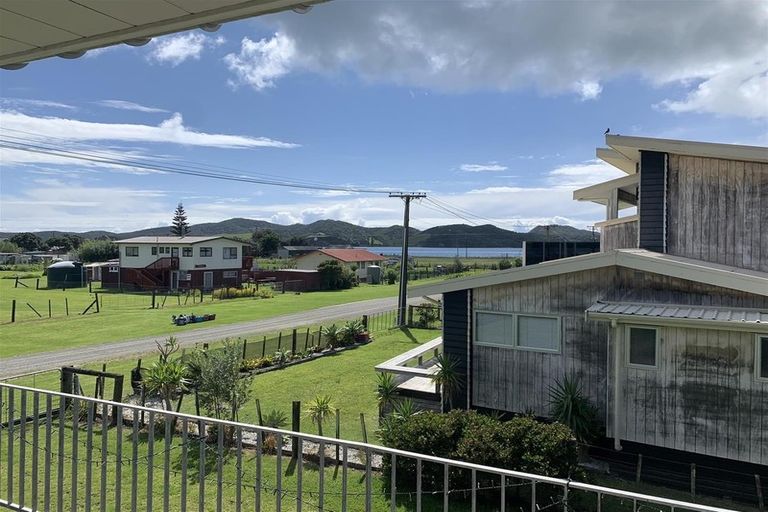 Photo of property in 25 Taiwa Road, Oakura, Hikurangi, 0184