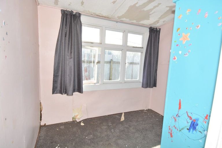 Photo of property in 36 Brown Street, Strathern, Invercargill, 9812