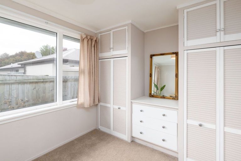 Photo of property in 4 Colina Street, Avonhead, Christchurch, 8042