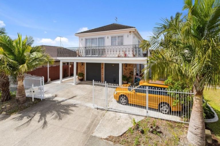 Photo of property in 14 Matarangi Road, East Tamaki, Auckland, 2013