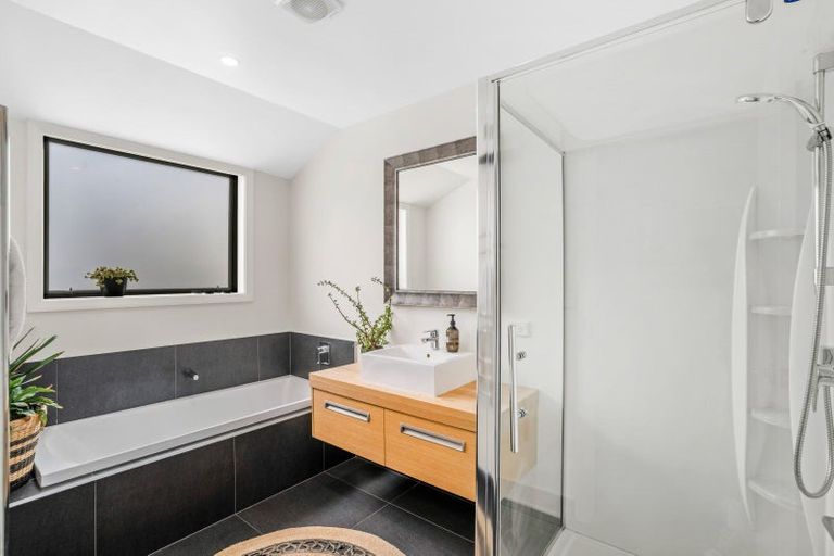 Photo of property in 31 Stalker Road, Lower Shotover, Queenstown, 9304