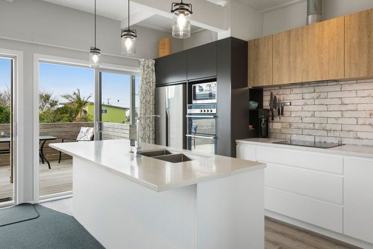 Photo of property in 15 Snell Crescent, Waihi Beach, 3611