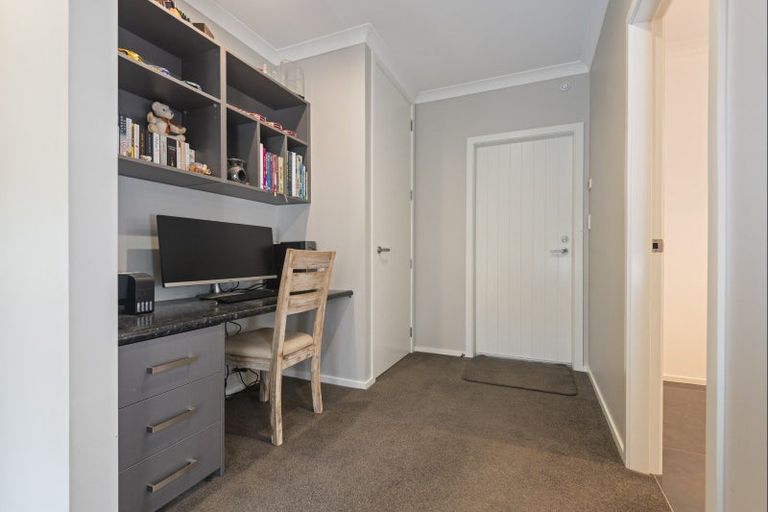 Photo of property in 46 Totara Road, Awapuni, Palmerston North, 4412