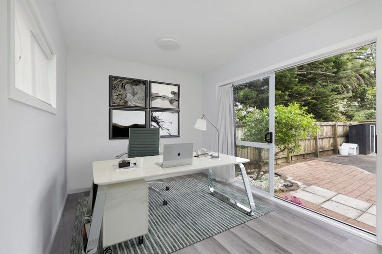 Photo of property in 2/46 Station Road, Pukekohe, 2120