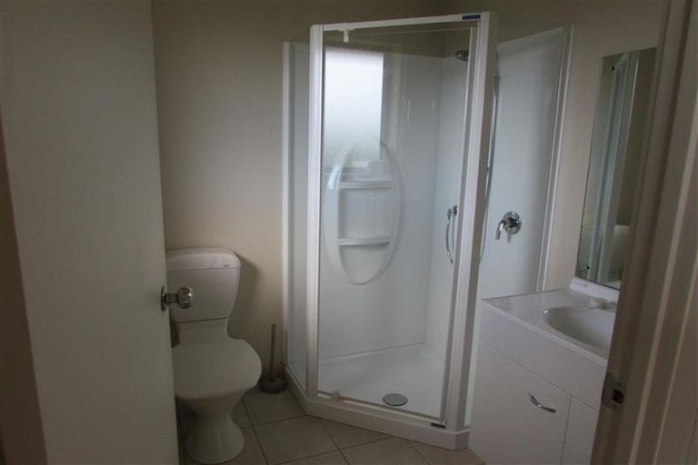 Photo of property in 100 Greenhithe Road, Greenhithe, Auckland, 0632