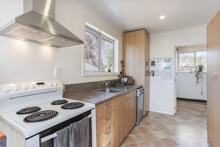 Photo of property in 5 Haynes Avenue, Upper Riccarton, Christchurch, 8041