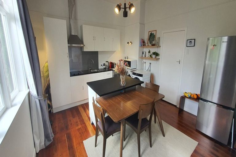 Photo of property in 54 Duthie Street, Karori, Wellington, 6012