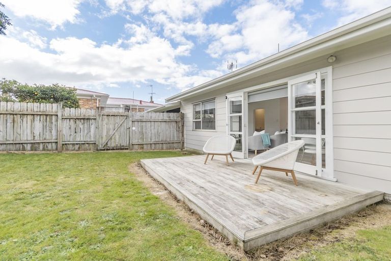 Photo of property in 10 Russell Avenue, Pukekohe, 2120
