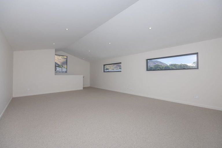Photo of property in 7 Horrell Lane, Wanaka, 9305