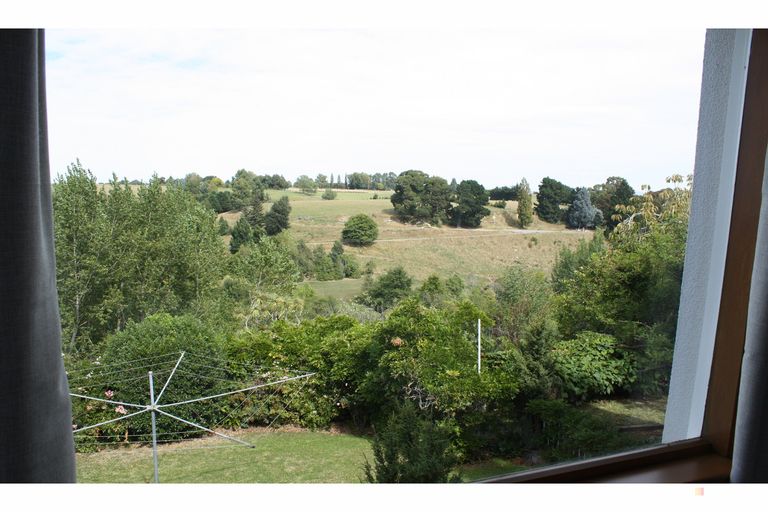 Photo of property in 27 Kowhai Street, Highfield, Timaru, 7910