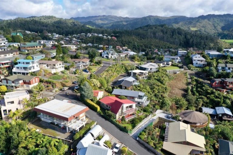 Photo of property in 10 Pine Grove, Tairua, 3508