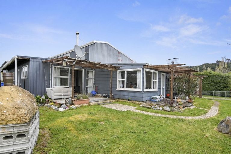 Photo of property in 27-29 Hurley Road, Motueka, 7196