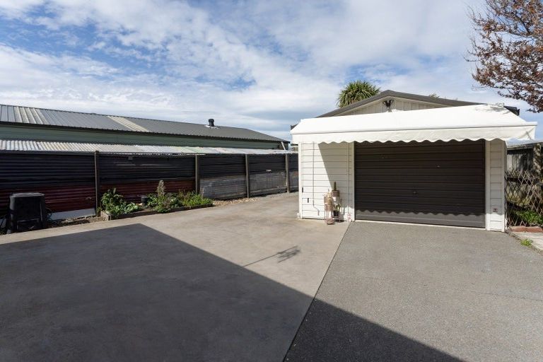 Photo of property in 31a Cradock Street, South New Brighton, Christchurch, 8062