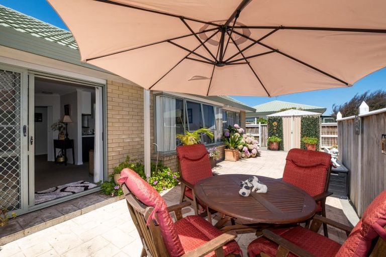 Photo of property in 3/212 Grove Road, Mayfair, Hastings, 4122