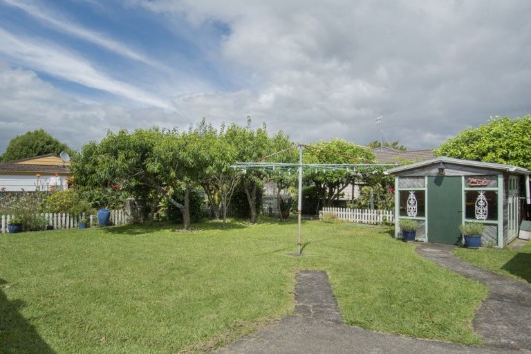 Photo of property in 2 Alexander Street, Katikati, 3129