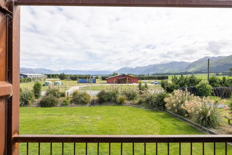 Photo of property in 29 Newcastle Road, Hawea Flat, Wanaka, 9382