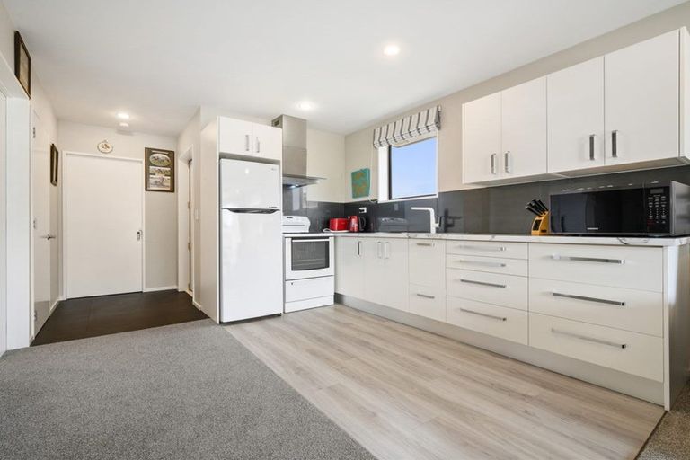 Photo of property in 3/21 Hei Hei Road, Hei Hei, Christchurch, 8042