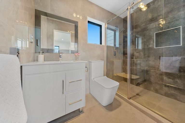 Photo of property in 4a Raymond Road, Papatoetoe, Auckland, 2025