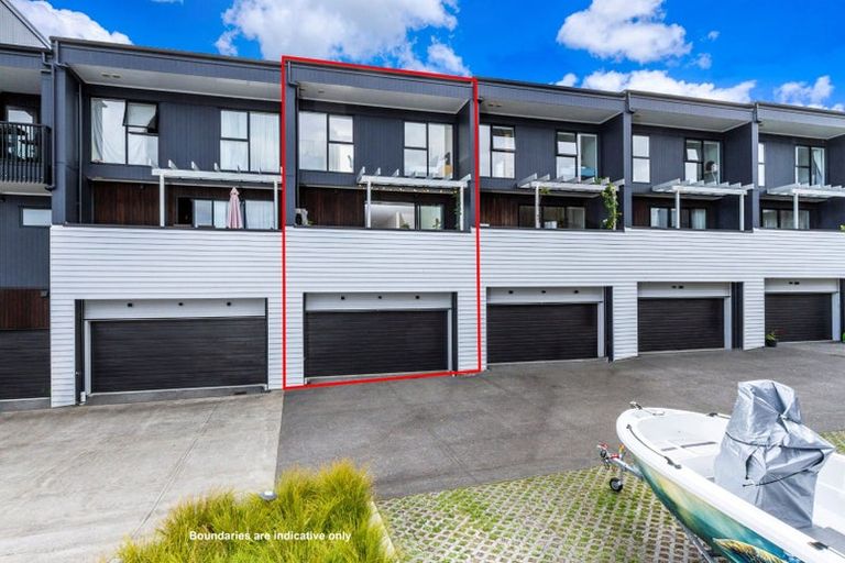 Photo of property in 77 Bomb Point Drive, Hobsonville, Auckland, 0616