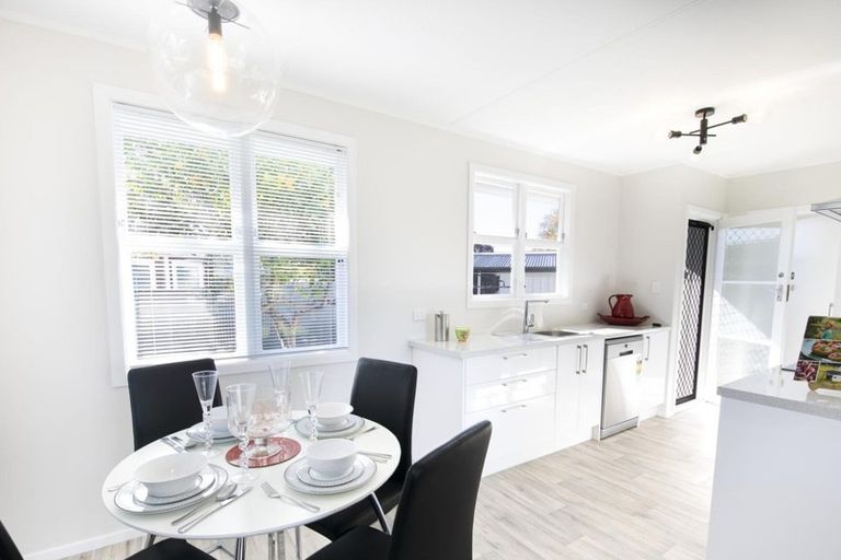 Photo of property in 8 Salisbury Avenue, Tamatea, Napier, 4112