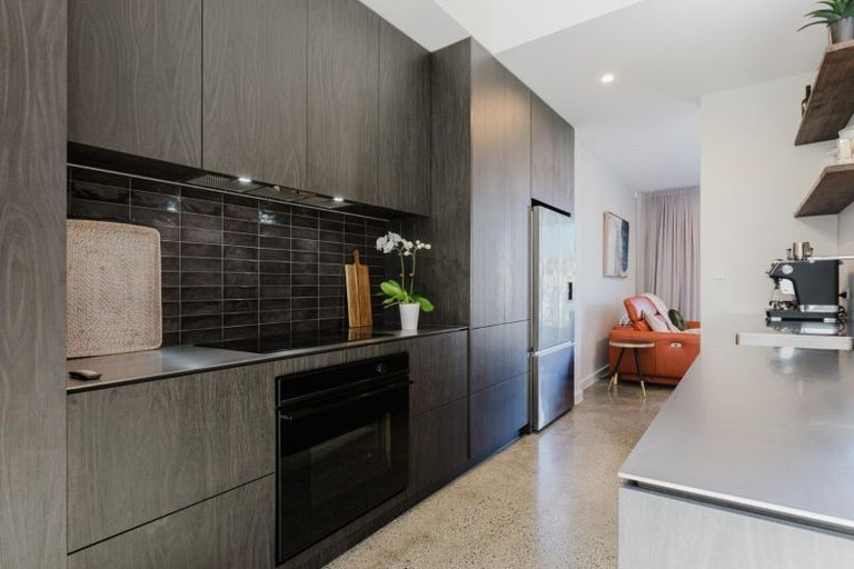 Photo of property in 581a Laurie Southwick Parade, Gulf Harbour, Whangaparaoa, 0930