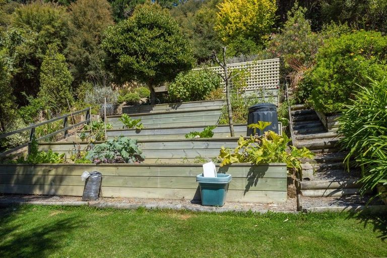 Photo of property in 362a Waikawa Road, Waikawa, Picton, 7220