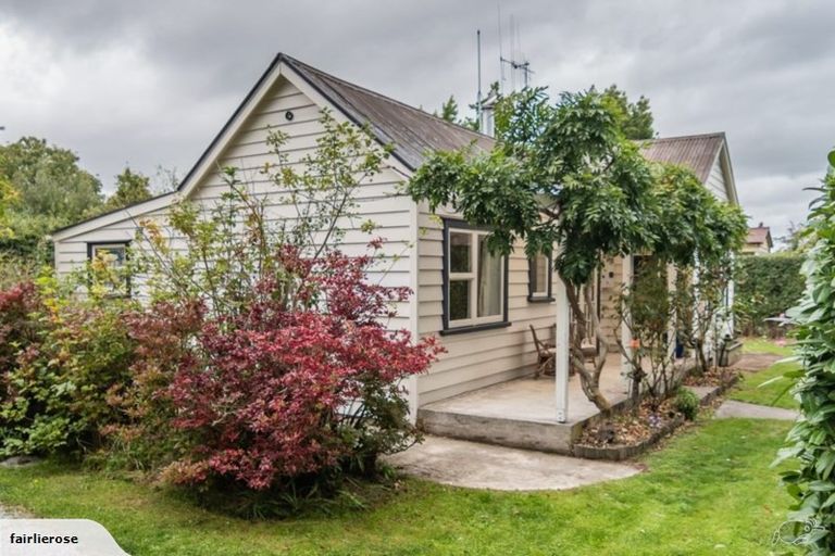 Photo of property in 243 Talbot Street, Geraldine, 7930