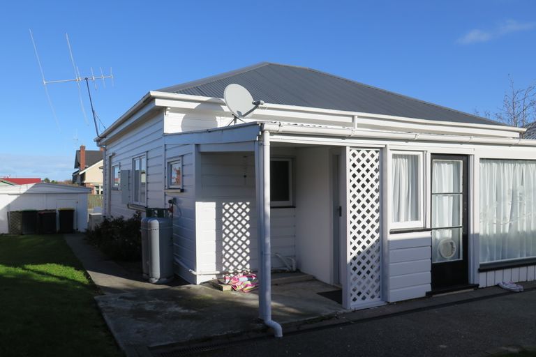 Photo of property in 215 Church Street, West End, Timaru, 7910